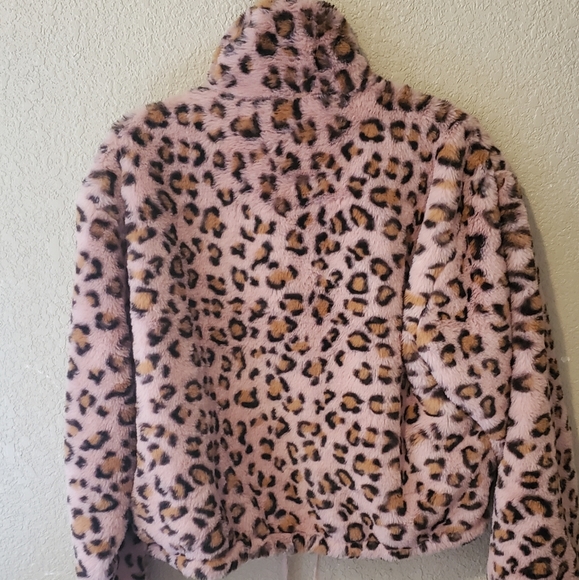 Two PINK Victoria Secret jackets - Picture 14 of 16